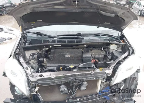 2015 Toyota Sienna из США, поврежденный, VIN 5TDZK3DC7FS547540